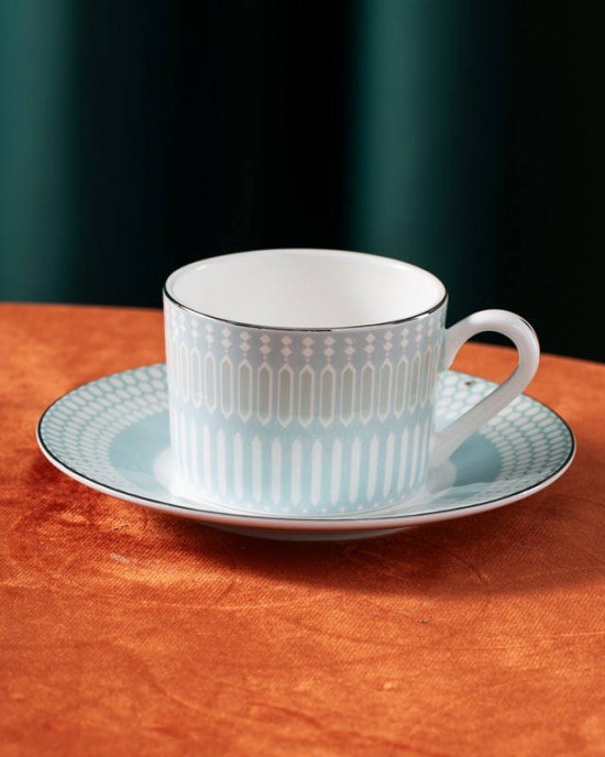 Luxury high end hotel cafe sky blue bone china coffee cups and saucers gold rim tea cup set Luxury high end hotel cafe sky blue bone china coffee cups and saucers gold rim tea cup set