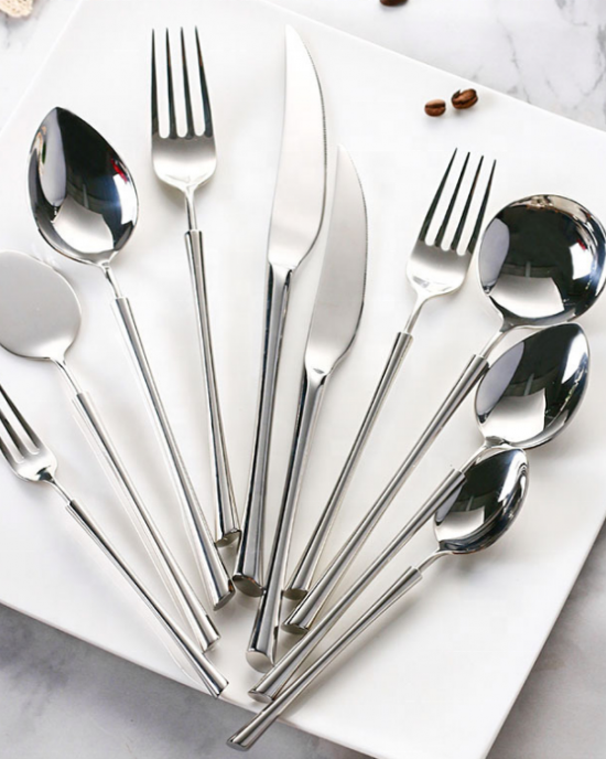 Golden solid Steak silverware knife and fork set silver flatware set European Western restaurant cutlery for wedding Golden solid Steak silverware knife and fork set silver flatware set European Western restaurant cutlery for wedding